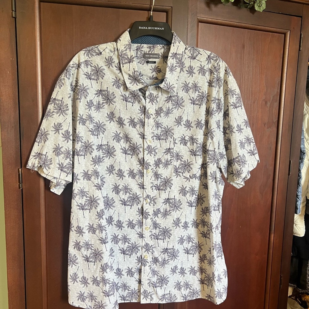 Van Heusen Short-Sleeve Palm Print Button-Down Shirt